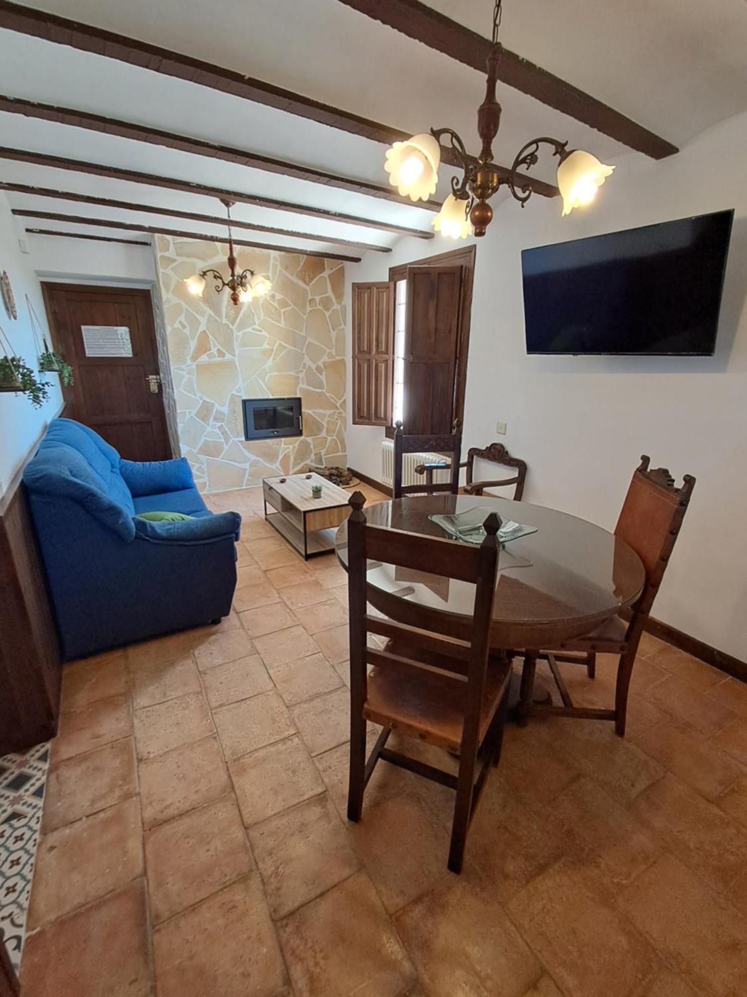 Cortijo Ojos Del Prado Country house *